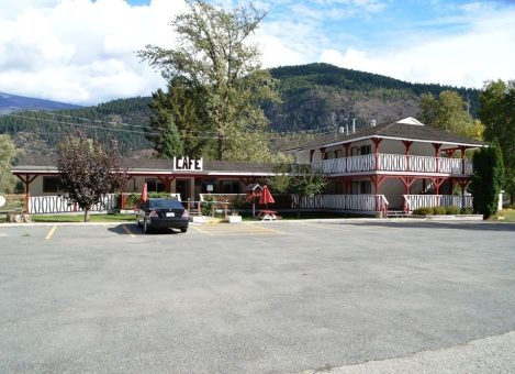 Service Directory | rivermount motel and campground