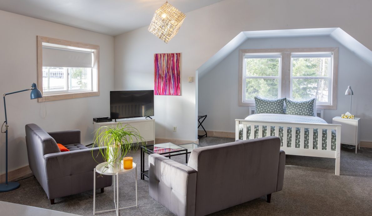 Fieldstone Guesthouse | Photography JohnSchwirtlich3787 Enhanced NR